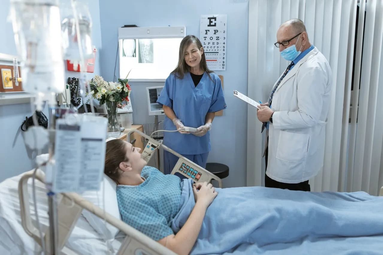 Private Consultants & Specialist Clinics