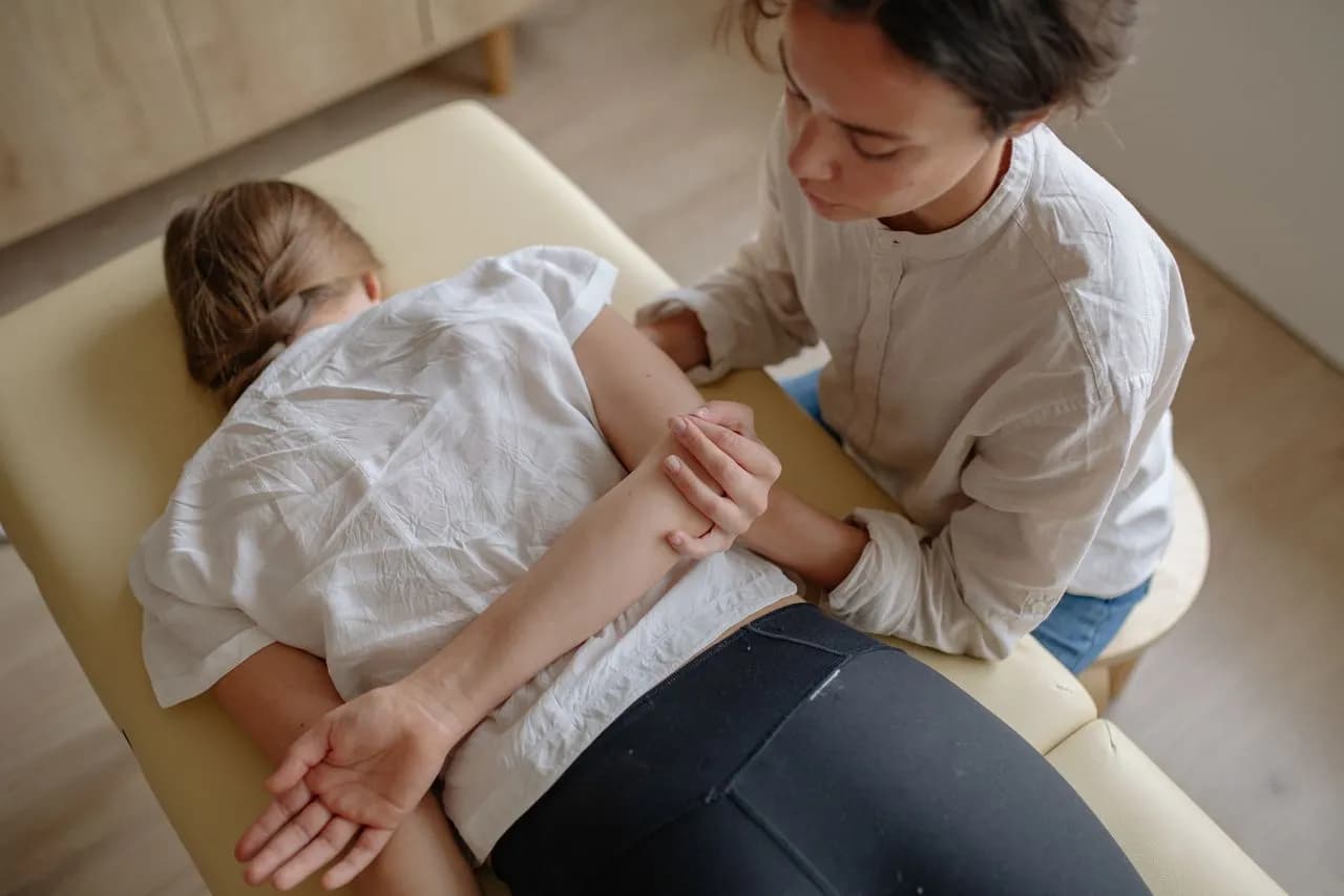 Physiotherapy & Rehabilitation Clinics