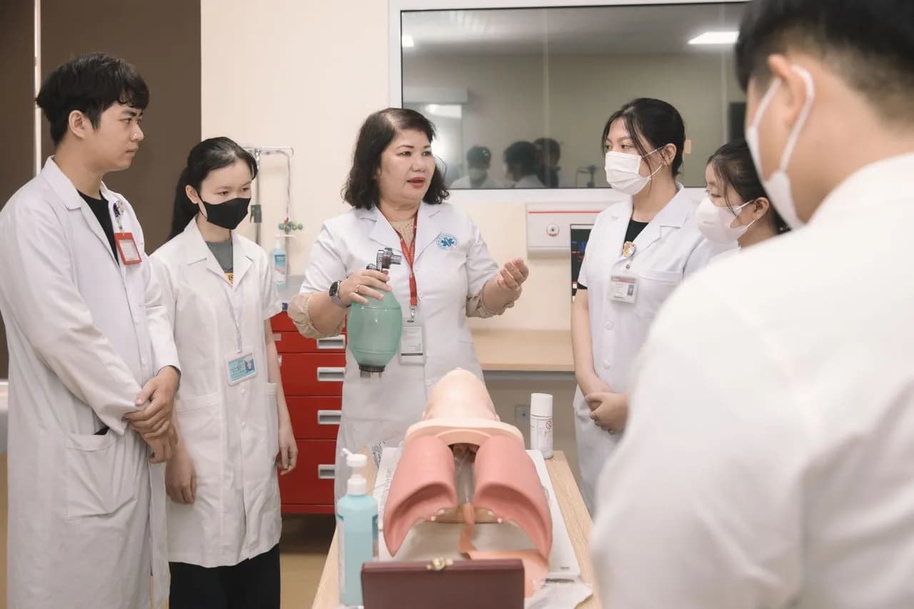 Multi-Hospital Healthcare Groups
